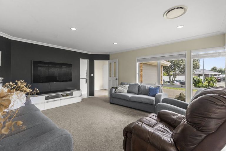 Photo of property in 37 Lotus Avenue, Mount Maunganui, 3116
