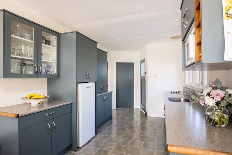 Photo of property in 28 Elizabeth Place, Ferndale, New Plymouth, 4310