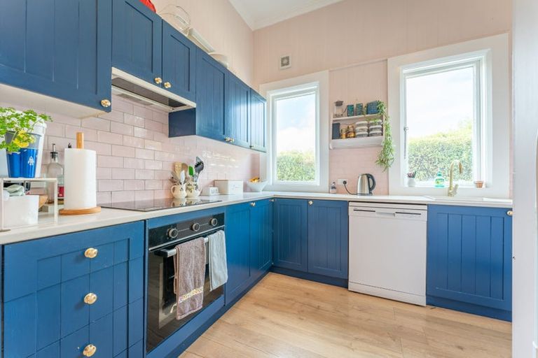 Photo of property in 98 Wansbeck Street, Holmes Hill, Oamaru, 9401