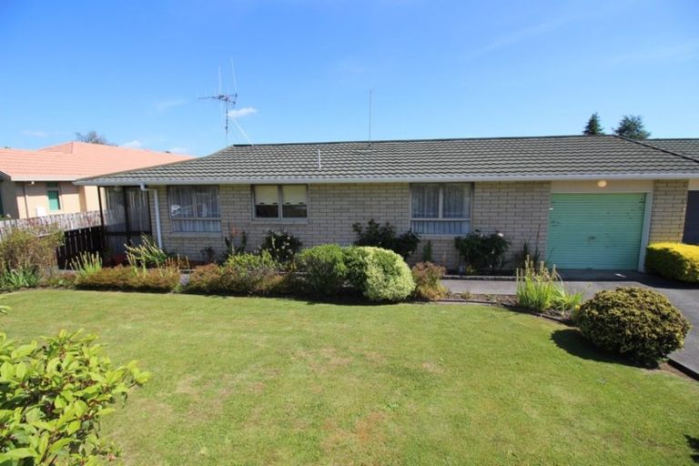 Photo of property in 13b Wanganui Road, Marton, 4710