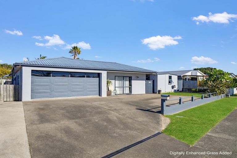 Photo of property in 11 Fishermans Drive, Coastlands, Whakatane, 3120