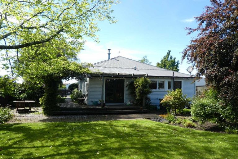 Photo of property in 15 Lindsay Street, St Albans, Christchurch, 8014