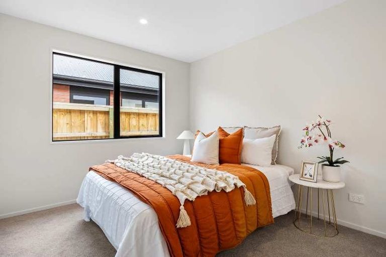 Photo of property in 20a Ruataniwha Avenue, Rangiora, 7400