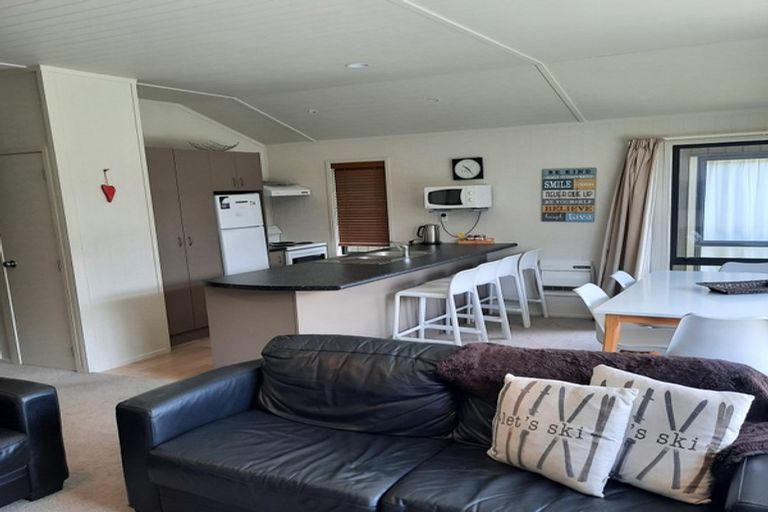 Photo of property in 20 Rangataua Rd (state Highway 49), Ohakune, 4625