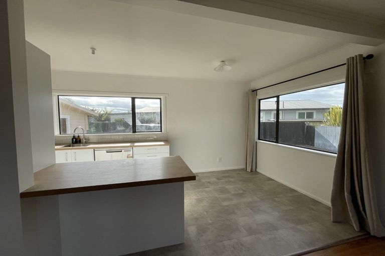 Photo of property in 8 Blenheim Street, Taradale, Napier, 4112