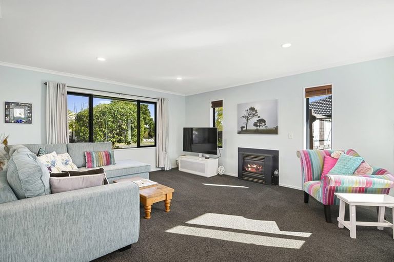 Photo of property in 34 Monaco View, Stoke, Nelson, 7011