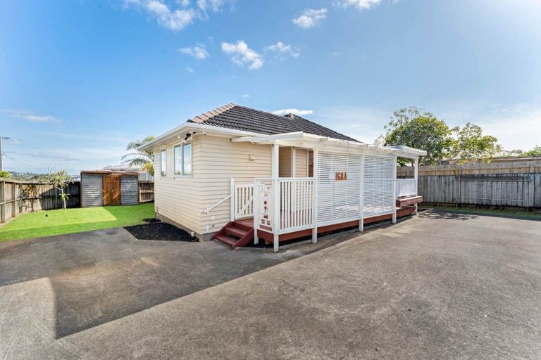 Photo of property in 168a Carlisle Road, Northcross, Auckland, 0632