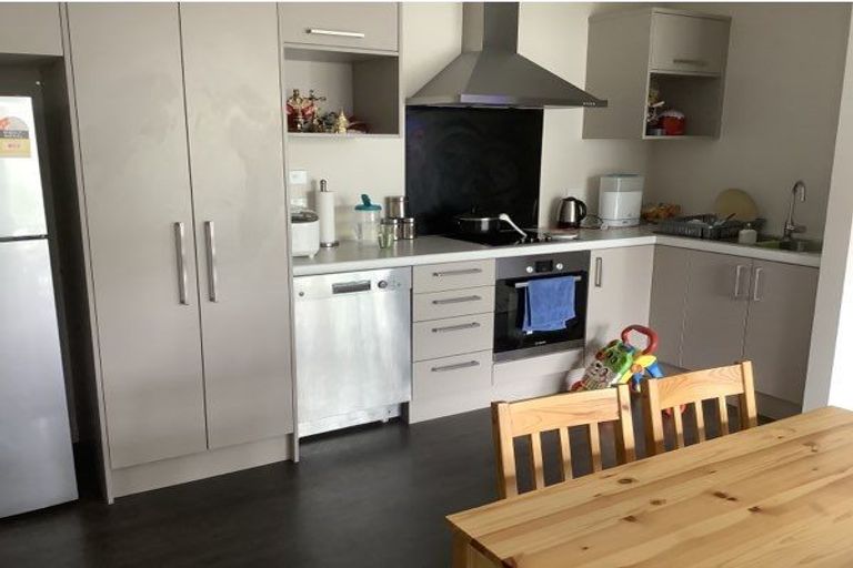 Photo of property in 74 Sioux Avenue, Wigram, Christchurch, 8042