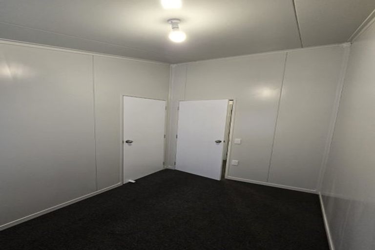 Photo of property in 17c&d Graham Street, Levin, 5510