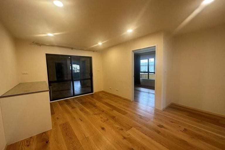 Photo of property in 86 Fairview Avenue, Fairview Heights, Auckland, 0632