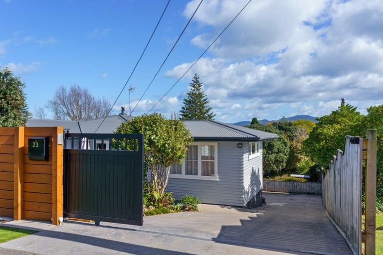 Photo of property in 23 Aorangi Road, Paraparaumu, 5032