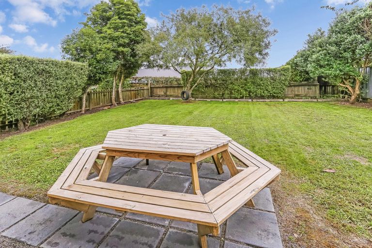 Photo of property in 15 Harrisville Road, Tuakau, 2121