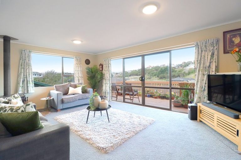 Photo of property in 9 Ration Lane, Whitby, Porirua, 5024