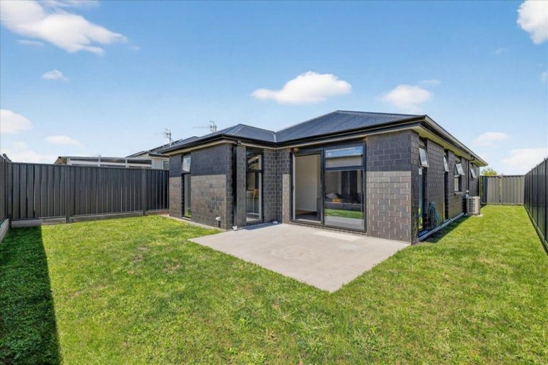 Photo of property in 46 Hammick Crescent, Pyes Pa, Tauranga, 3112