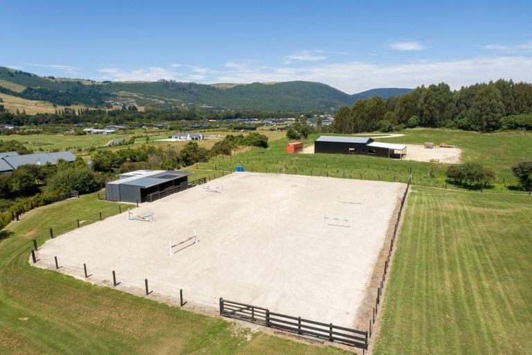Photo of property in Tauhara Ridge Drive, Richmond Heights, Taupo, 3330