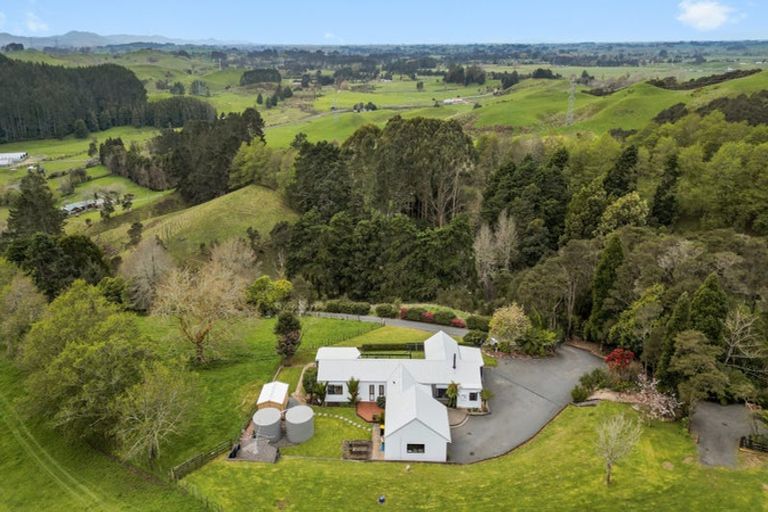 Photo of property in 2/155 Old Mountain Road, Karamu, Hamilton, 3285