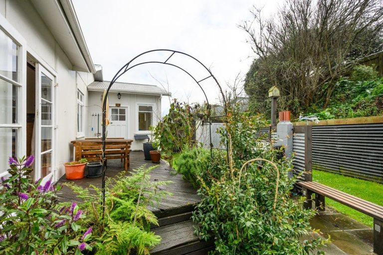 Photo of property in 23 Jenks Street, Foxton, 4814