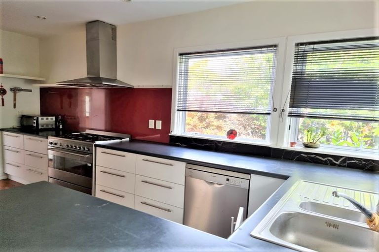 Photo of property in 15 Harley Grove, Boulcott, Lower Hutt, 5010
