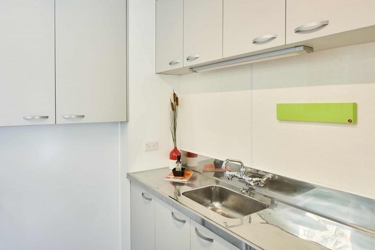 Photo of property in 1a/145 Ohiro Road, Brooklyn, Wellington, 6021