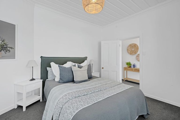 Photo of property in 131 Lemon Street, New Plymouth, 4312