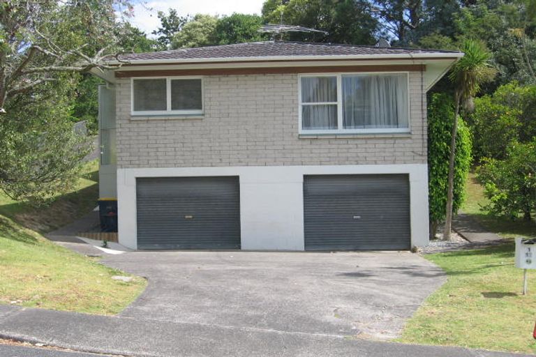 Photo of property in 2/12 Kathleen Street, Totara Vale, Auckland, 0627