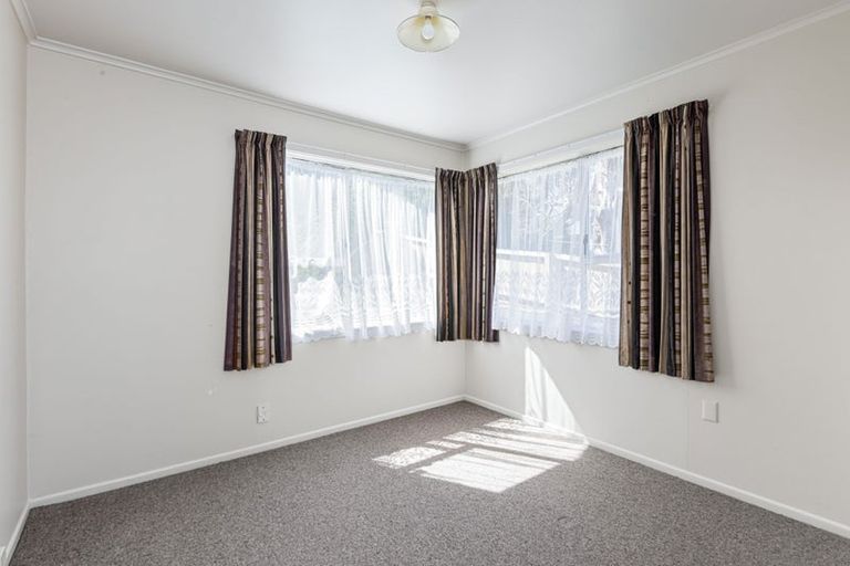 Photo of property in 23 Glamorgan Drive, Torbay, Auckland, 0630