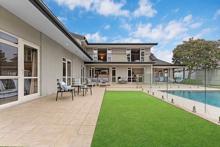 Photo of property in 66 Shelter Drive, Greenhithe, Auckland, 0632