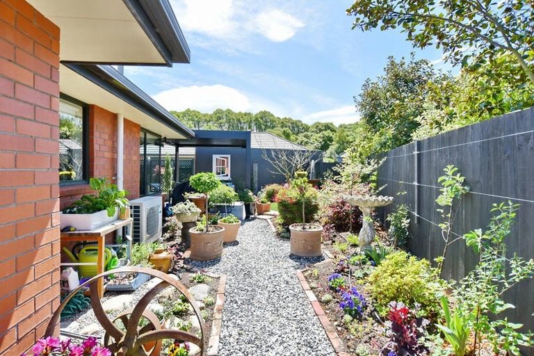 Photo of property in 17f Matawai Close, Rangiora, 7400