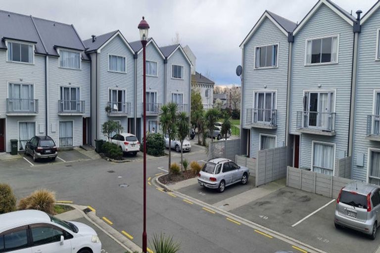 Photo of property in 6/31 Poulson Street, Addington, Christchurch, 8024