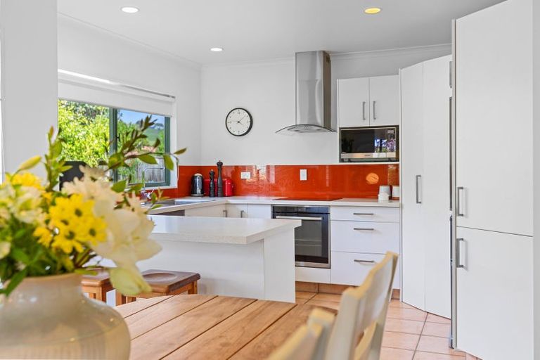 Photo of property in 23 Solander Drive, Welcome Bay, Tauranga, 3112