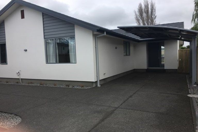 Photo of property in 259 Edgeware Road, Edgeware, Christchurch, 8013