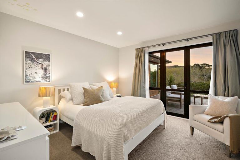 Photo of property in 883 Peak Road, Helensville, 0875