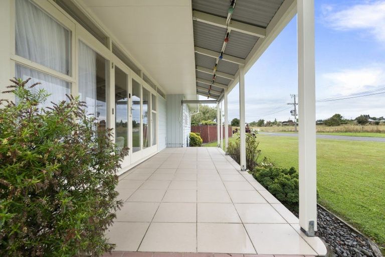 Photo of property in 2 Racecourse Avenue, Marton, 4710