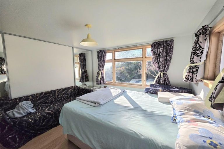 Photo of property in 5 Tamar Street, South Hill, Oamaru, 9400