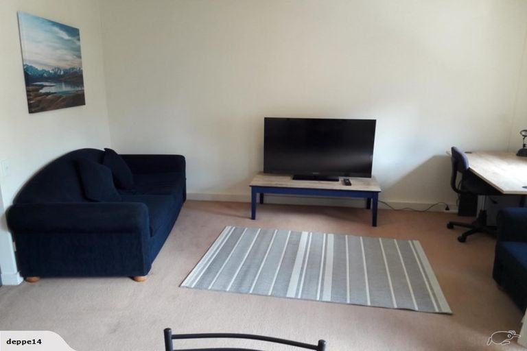 Photo of property in Hannahs Corner, 14/8 Leeds Street, Te Aro, Wellington, 6011