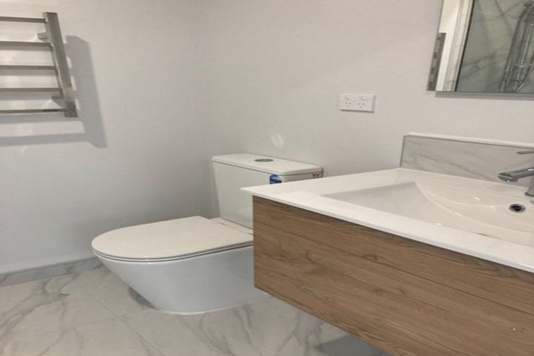 Photo of property in 4/56 Wainui Street, Riccarton, Christchurch, 8041