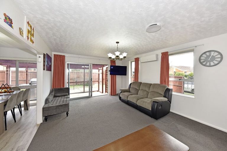 Photo of property in 3 Ansonby Street, Russley, Christchurch, 8042