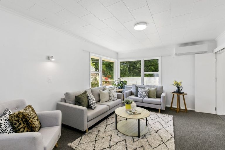 Photo of property in 14 Norton Park Avenue, Fairfield, Lower Hutt, 5011