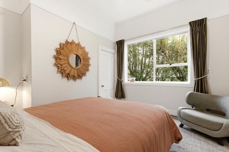 Photo of property in 260 Talbot Street, Geraldine, 7930