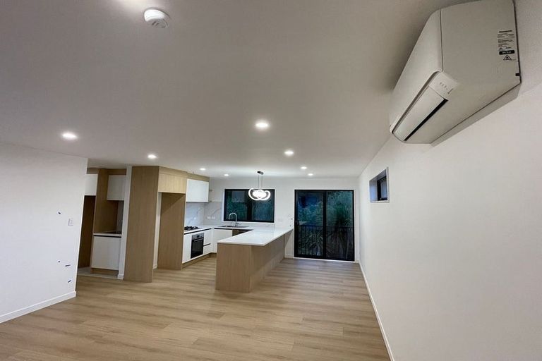 Photo of property in 9 Palmer Avenue, Glen Eden, Auckland, 0602