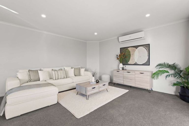 Photo of property in 2 Muriel Way, Papamoa Beach, Papamoa, 3118