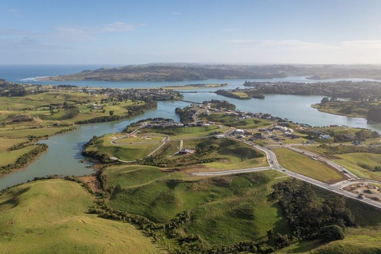 Photo of property in 9 Waipatukahu Lane, Raglan, 3225