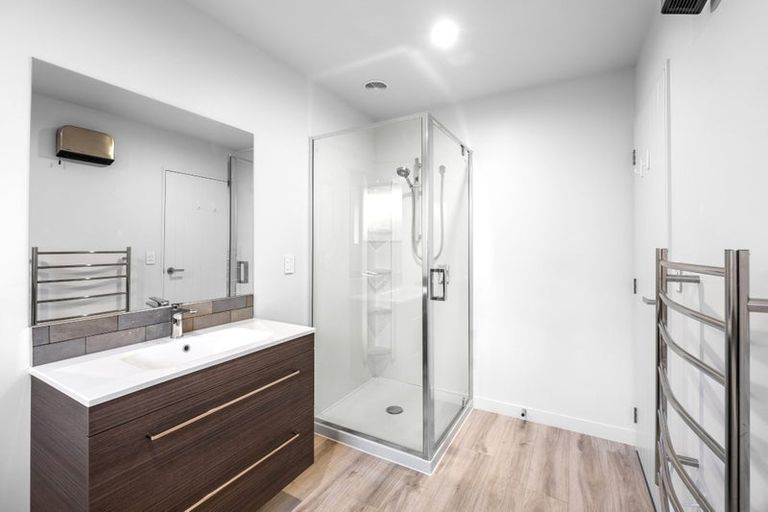 Photo of property in 43 Henshaw Street, Woodend, 7610