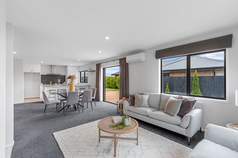 Photo of property in 297 Halswell Junction Road, Halswell, Christchurch, 8025
