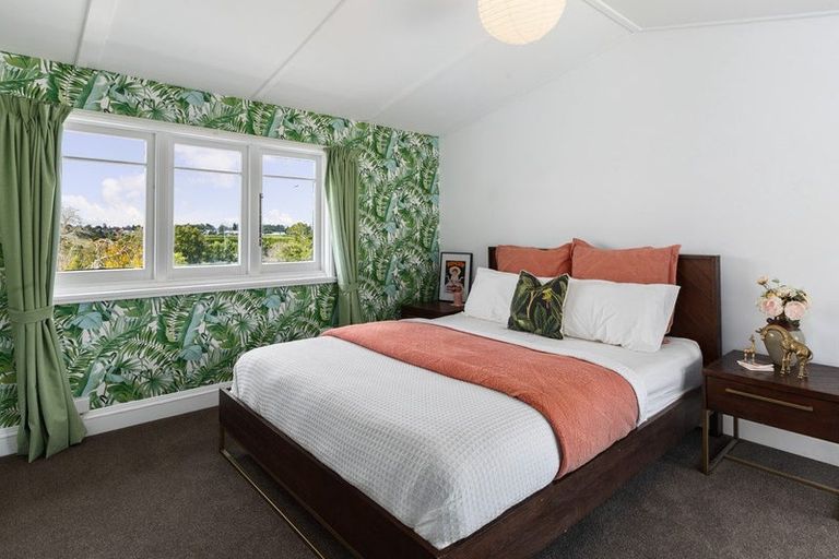 Photo of property in 4 Crossley Street, Katikati, 3129