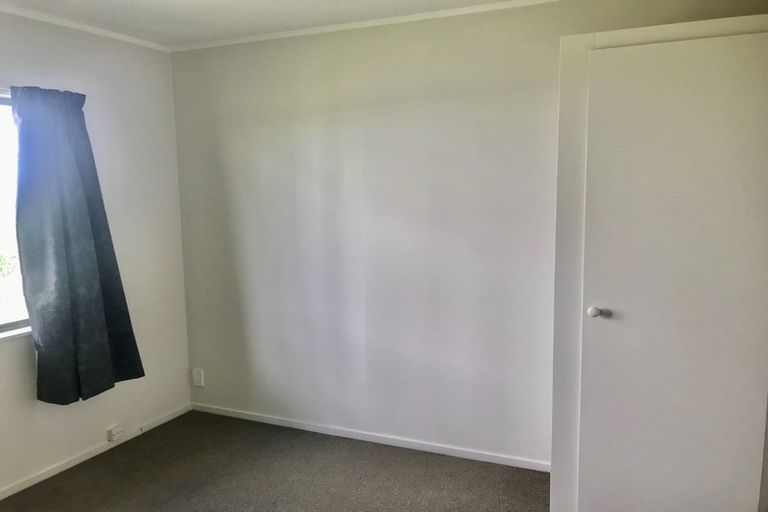 Photo of property in 2/27 Christmas Road, Manurewa, Auckland, 2102