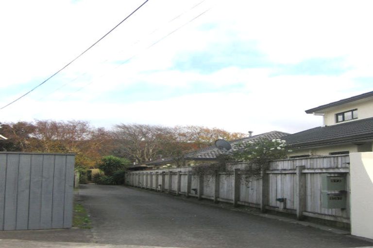 Photo of property in 2/57 Hautana Street, Woburn, Lower Hutt, 5010