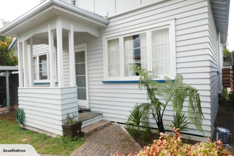 Photo of property in 94u1 Norton Road, Frankton, Hamilton, 3204