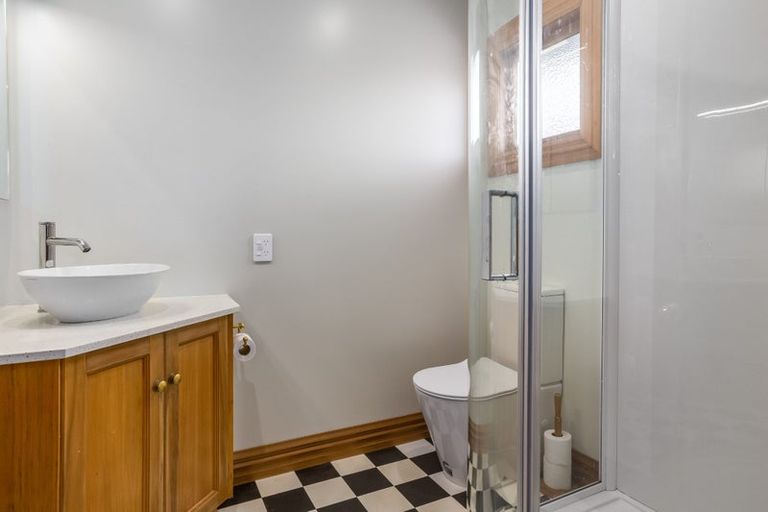 Photo of property in 28 Observatory Close, Whitby, Porirua, 5024