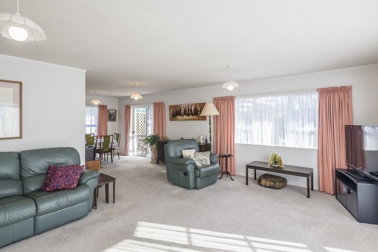 Photo of property in 270 Manly Street, Paraparaumu Beach, Paraparaumu, 5032